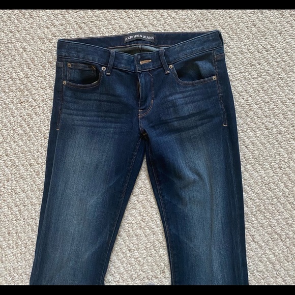 Jeans - Picture 1 of 3